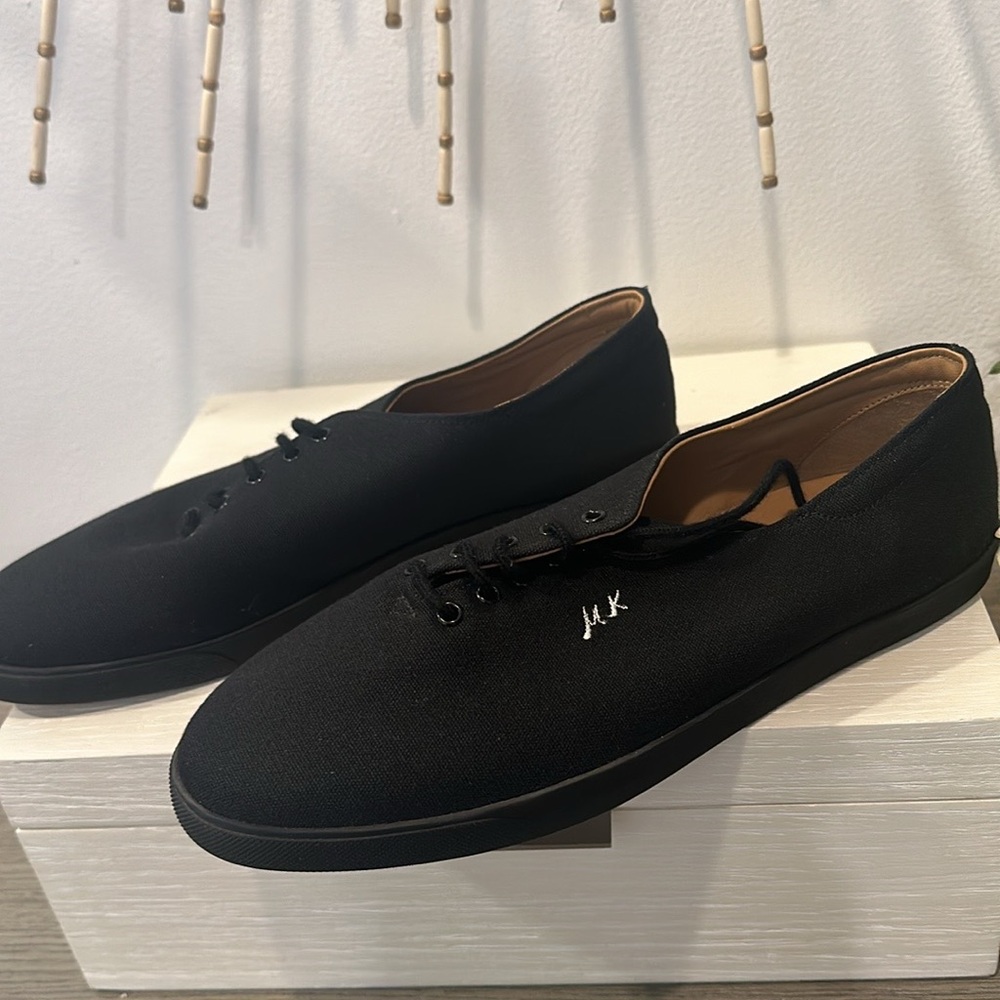 THE ROW NWOT Dean Black Low-Top Sneakers